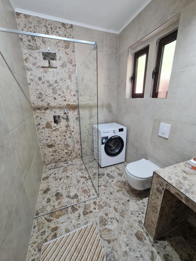 Stefanelo Apartment Ulcinj Ngoại thất bức ảnh