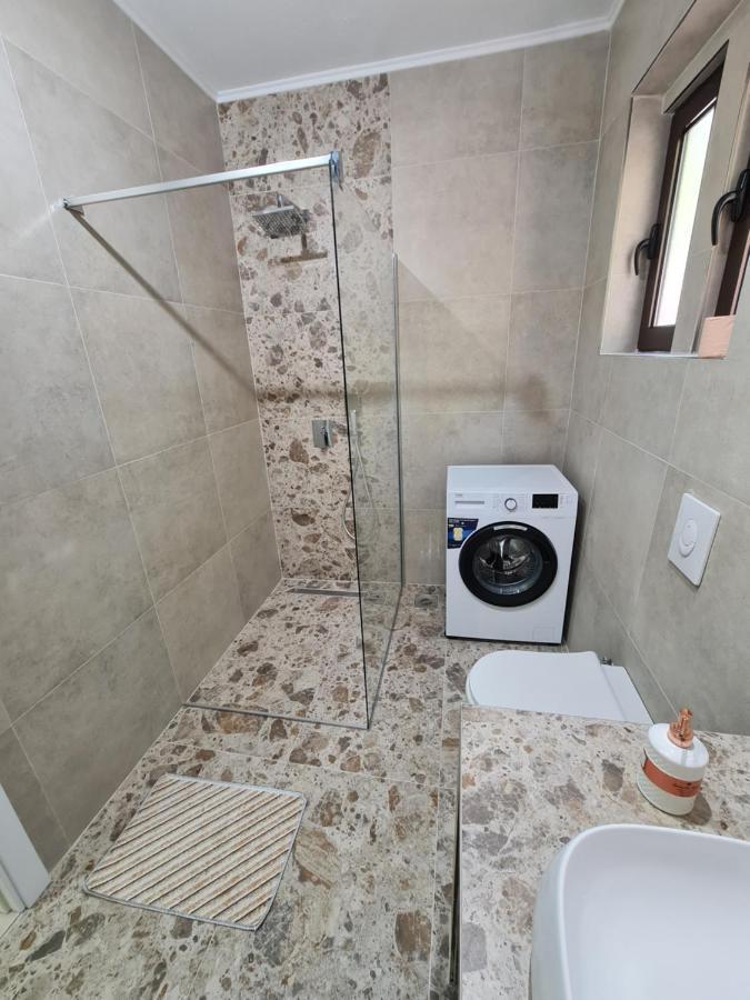 Stefanelo Apartment Ulcinj Ngoại thất bức ảnh