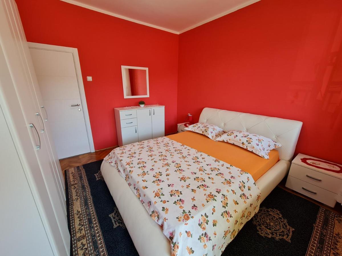 Stefanelo Apartment Ulcinj Ngoại thất bức ảnh
